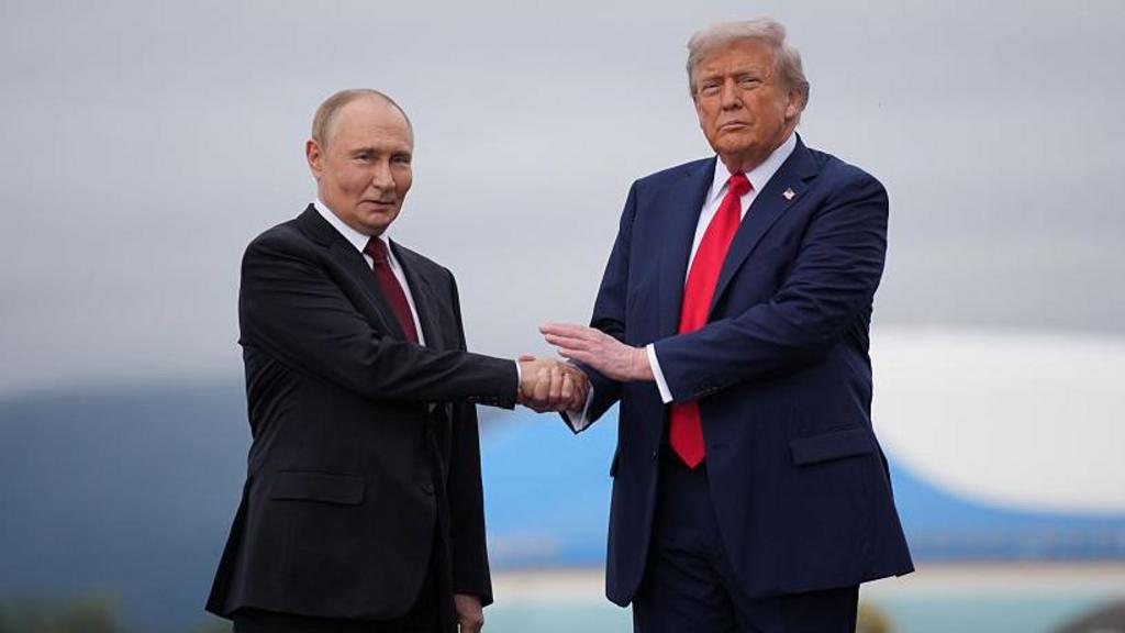 Trump i Putin na Aljasci: Dogovor još nije postignut, ali vrata za dijalog su otvorena